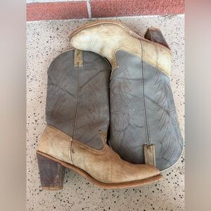 Acme Western Cowboy Boots Womens Size 8.5 M Gray Mid Calf High‎ Heel Pull On USA